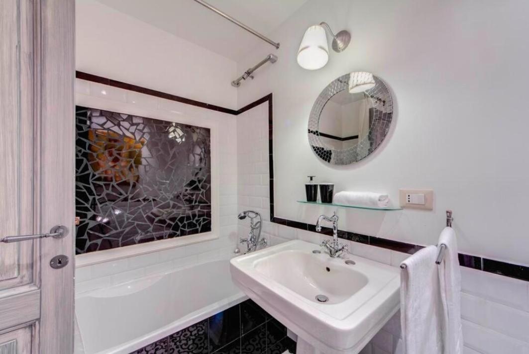 5 Scole Guest house Rome